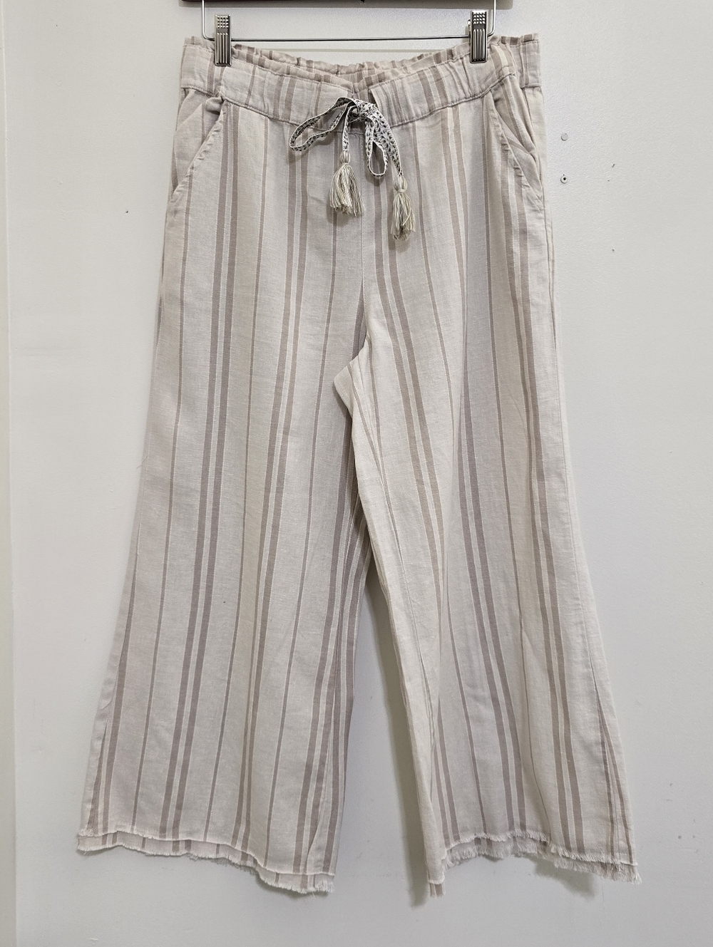 BEAU DAWSON size Medium Striped Wide Leg Ankle Length Linen Blend Pants Tan